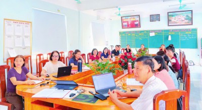 Hội nghị toàn quốc nghiên cứu, học tập, quán triệt và triển khai thực hiện một số Nghị quyết, Chỉ thị của Bộ Chính trịốc nghiên cứu, học tập, quán triệt các Nghị quyết, Chỉ thị của Bộ Chính trị